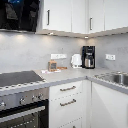 Appartement Molenstrasse By Interhome Norddeich (Norden)